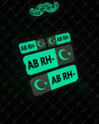 GIDWBT08 Karanlıkta Işıldayan AB Rh Negatif (-) Kan Grubu Etiket Seti