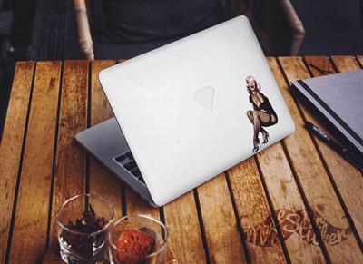 PNP27 Pinup Kizi Etiketi