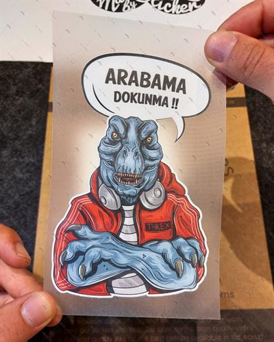 WRN26 Arabama Dokunma Kizgin Dinazor Etiketi
