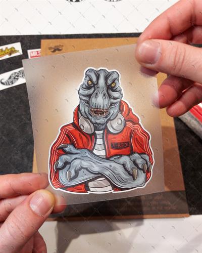 AN20 Kizgin Dinazor Etiketi