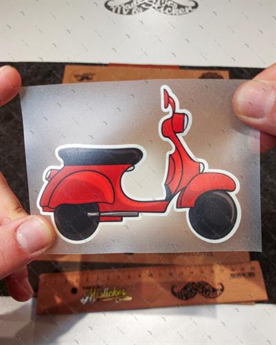 VSP9 Kirmizi Scooter Etiketi