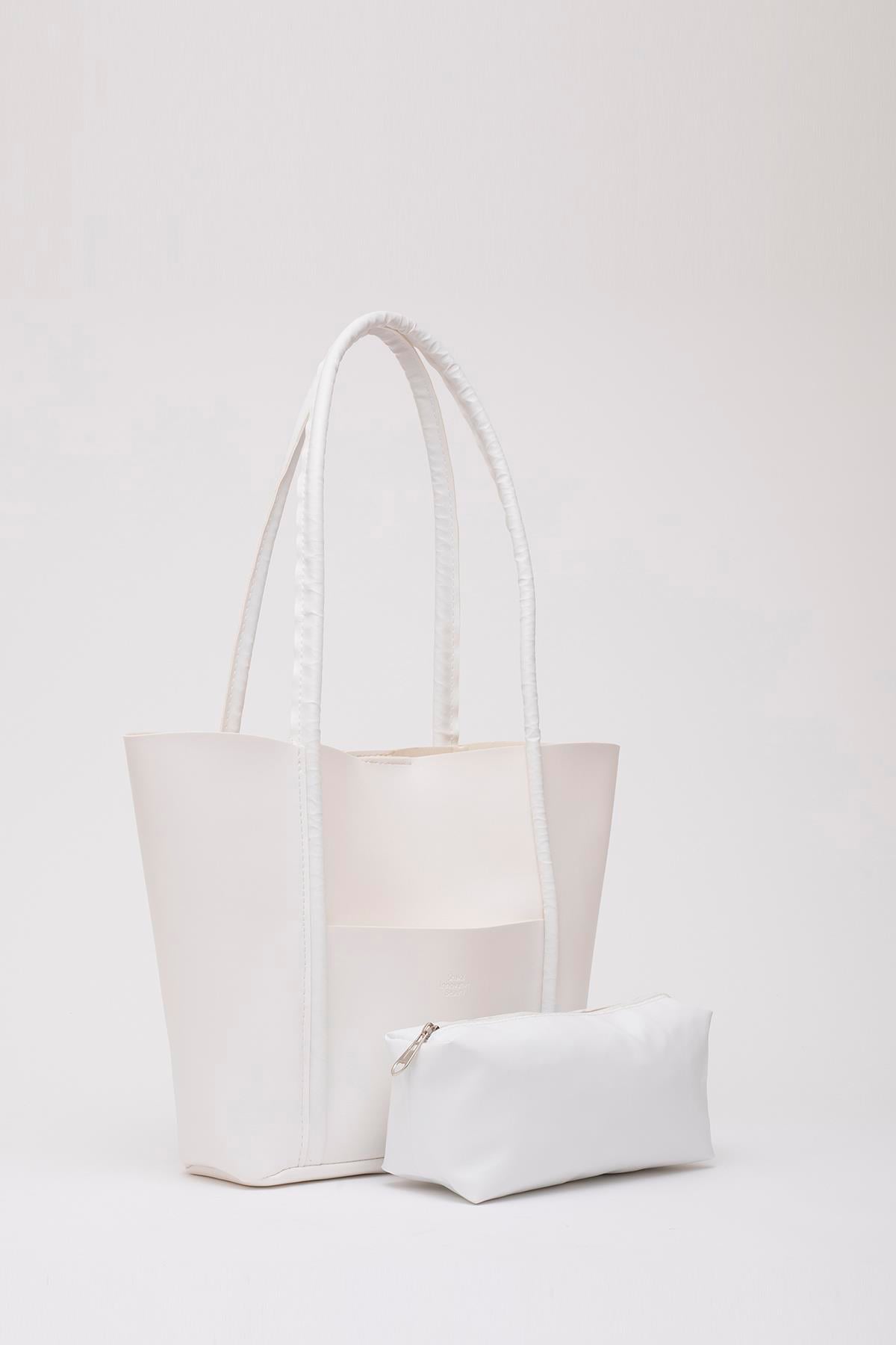 Beyaz Shk80 Önü Cepli Çıtçıtlı Makyaj Çantalı Suni Deri Büyük Boy Kol ve Omuz Çantası U:26 E:40 G:8 cm