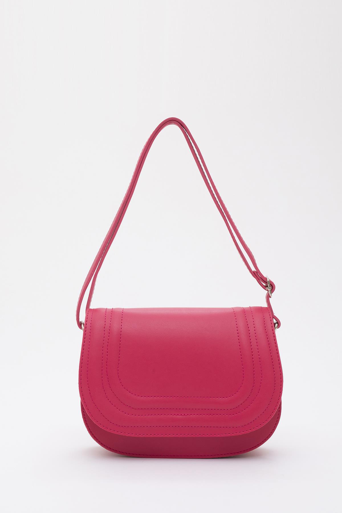Fuşya Shk93 Suni Deri 2 Bölmeli Ayarlanabilir Askılı Kol ve Omuz Çantası U:15 E:23 G:6 cm
