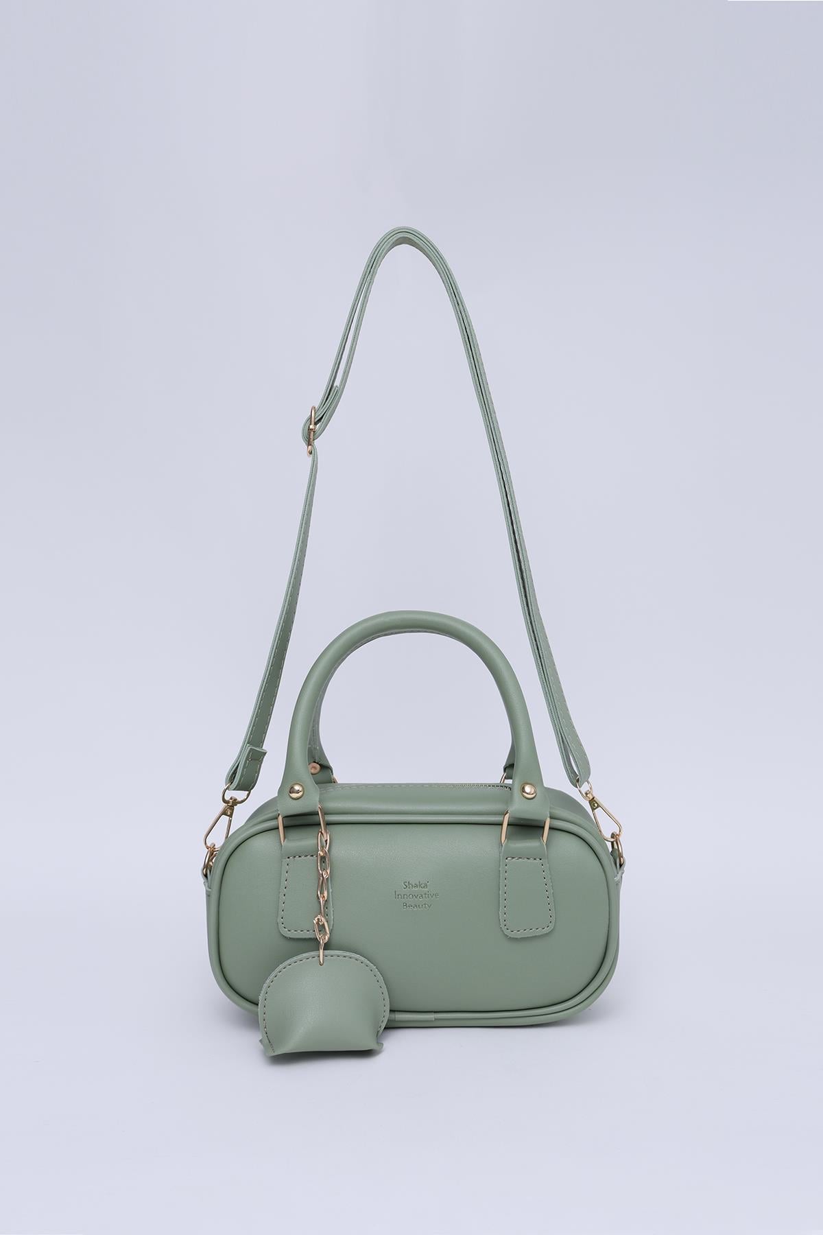 Mint Yeşil Shk207 Suni Deri Charm Detaylı Fermuarlı Ayarlanabilir Askılı El, Kol ve Omuz Çantası U:14 E:24 G:8 cm