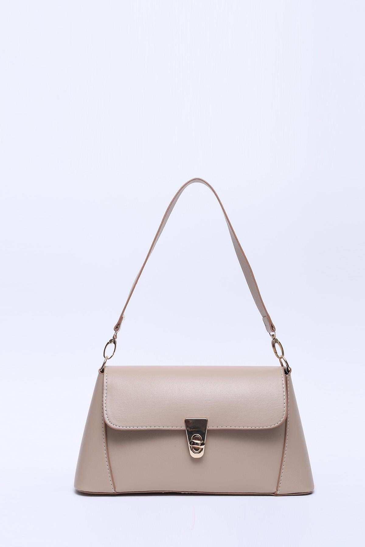 Vizon Shk153 Suni Deri Kilit Detaylı Standart Askılı Tek Bölmeli El, Kol ve Omuz Çantası U:15 E:29 G:9 cm