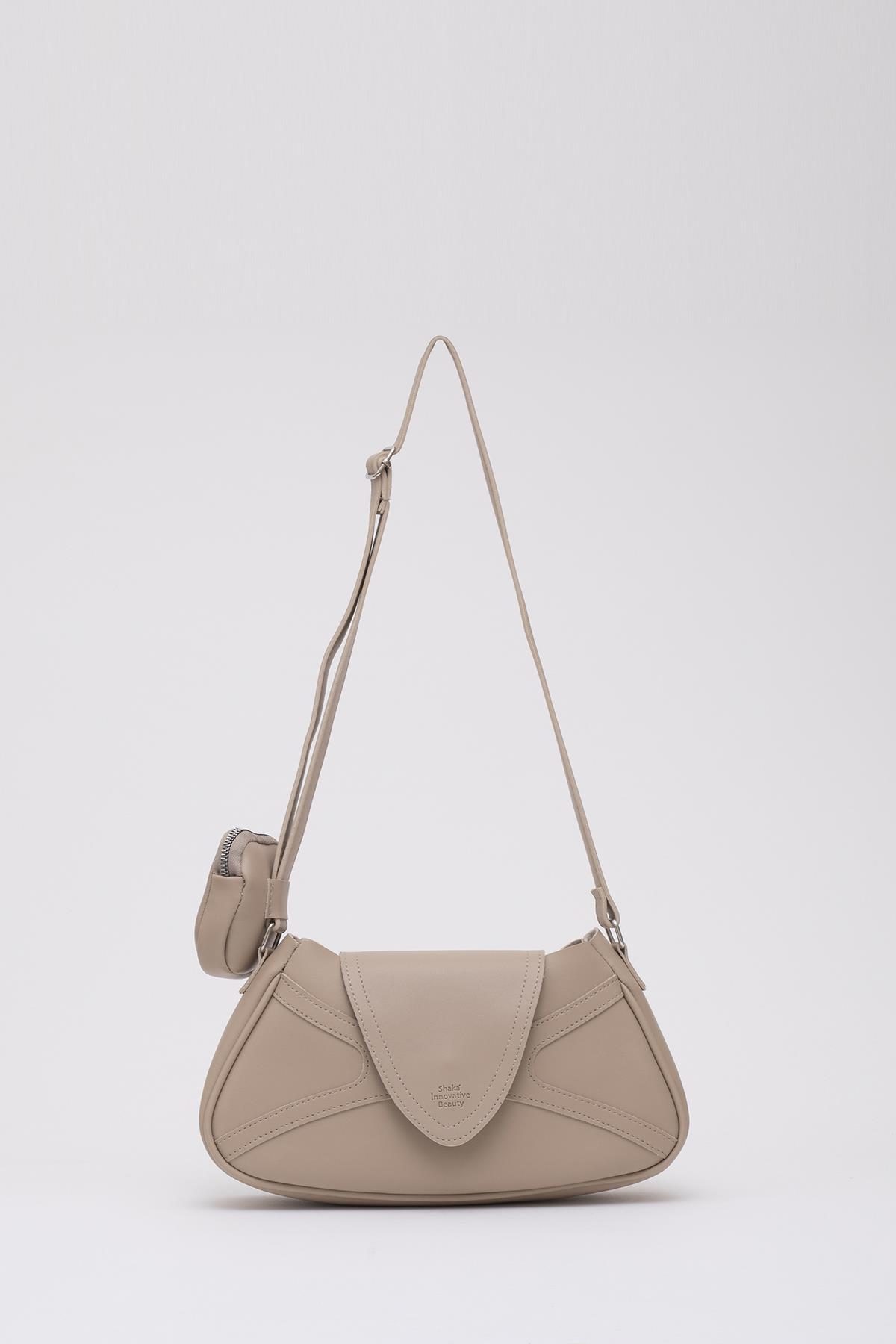 Vizon Shk96 Suni Deri Tek Bölmeli Cüzdanlı Kol ve Omuz Çantası U:18 E:32 G:8 cm