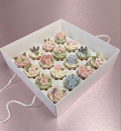 16 BÖLMELİ CUP CAKE KUTUSU 35x35x11