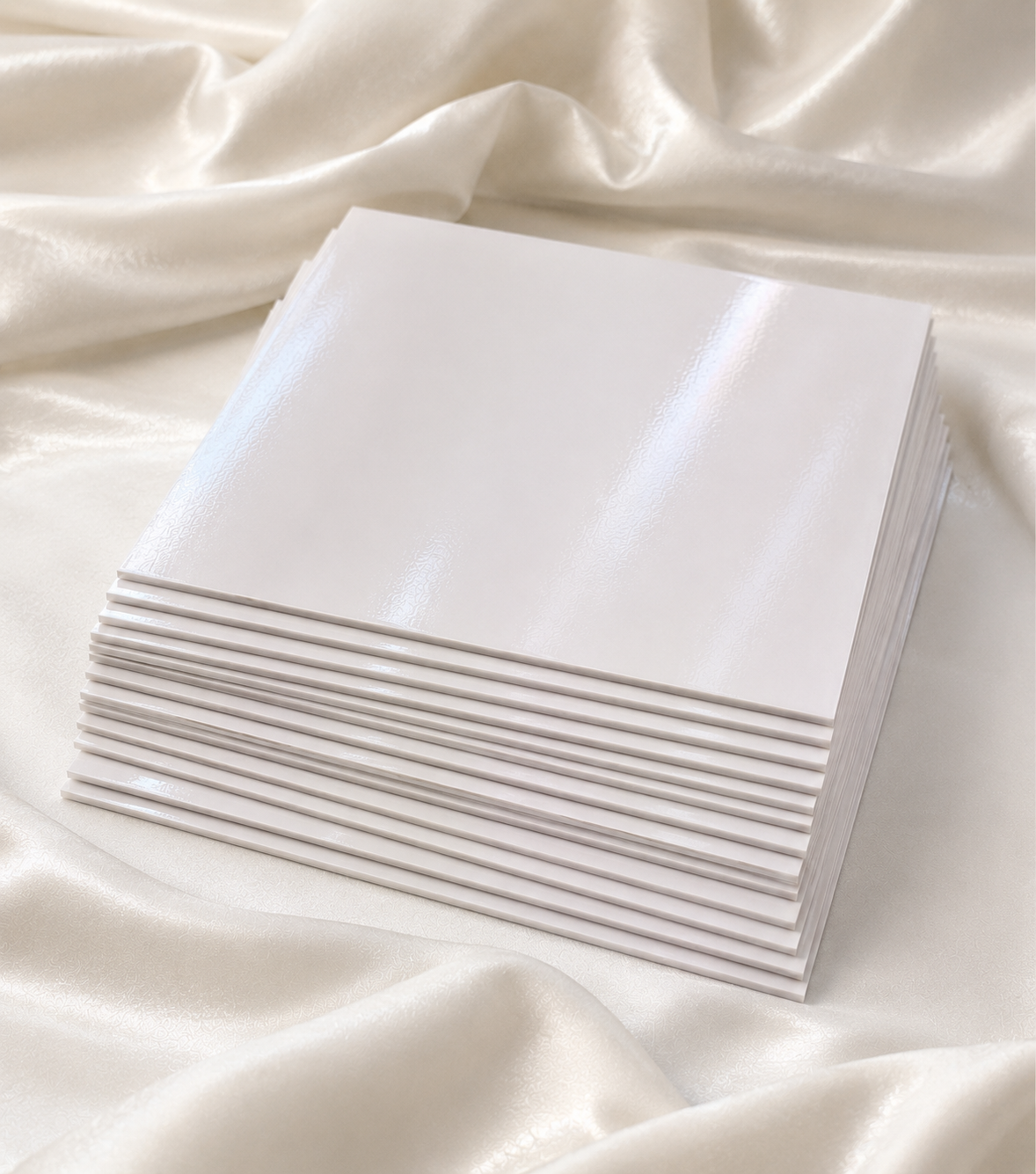 EGE CONCEPT LİFE-30x30 mdf KAPLAMALI BEYAZ 3 mm