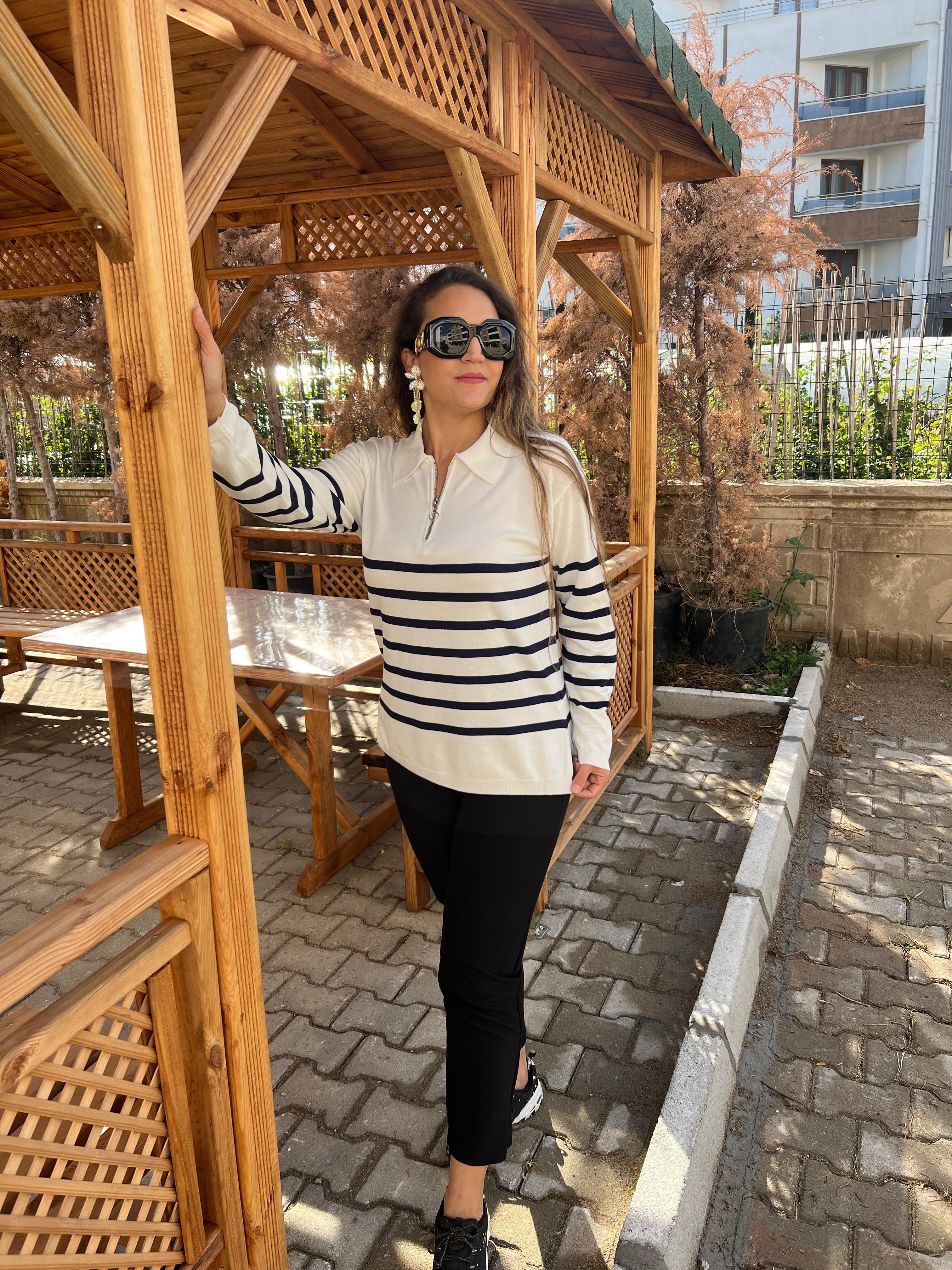 FERMUARLI TRİKO SİYAH ÇİZGİLİ 