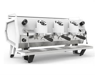 sanremo-d8-tam-otomatik-espresso-kahve-makinesi-3-gruplu