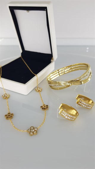 Mucize Gold Rengi Çelik Takı SetiMucize Gold Rengi Çelik Takı Seti Kararma Yapmaz, Zarif Stil