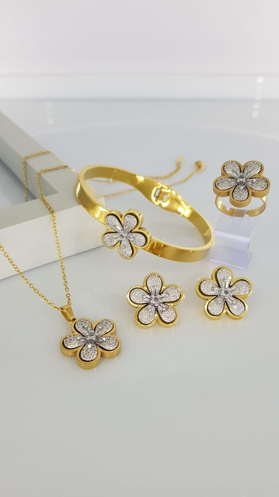 Lovely Çelik Takı Seti Sns31Lovely Çelik Takı Seti Sns31