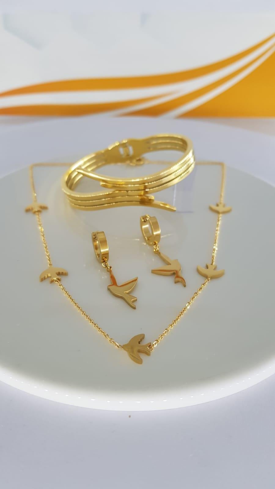 Martı Gold Çelik Takı Seti 358Martı Gold Çelik Takı Seti 3587kararmaz Doğumgünü Özel gün Hediye Anneler Günü