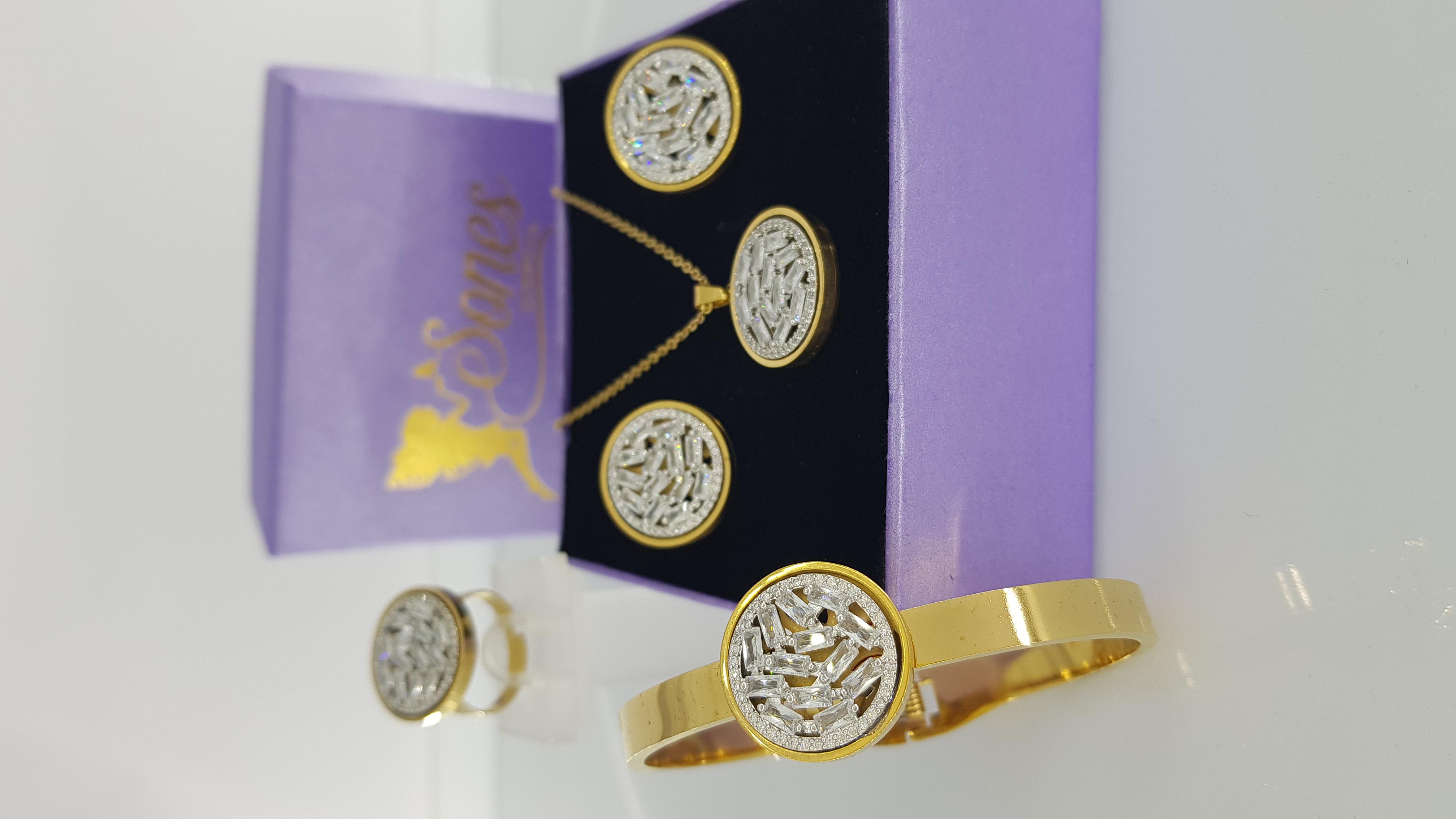 Moon Çelik Takı Seti Sns16Moon Çelik Takı Seti 