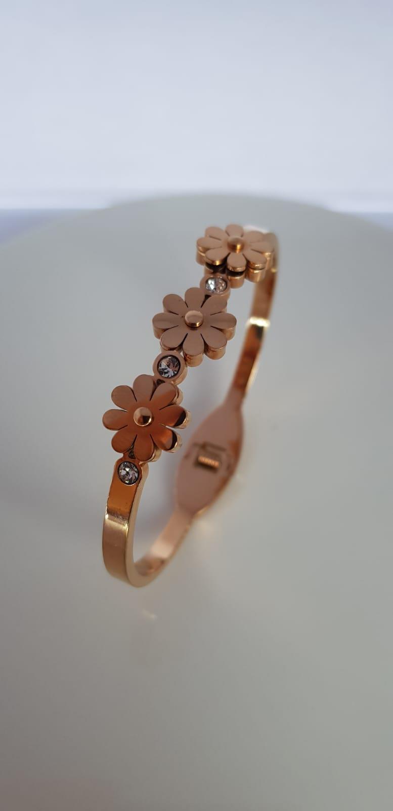 Sns103449Çelik Kelepçe