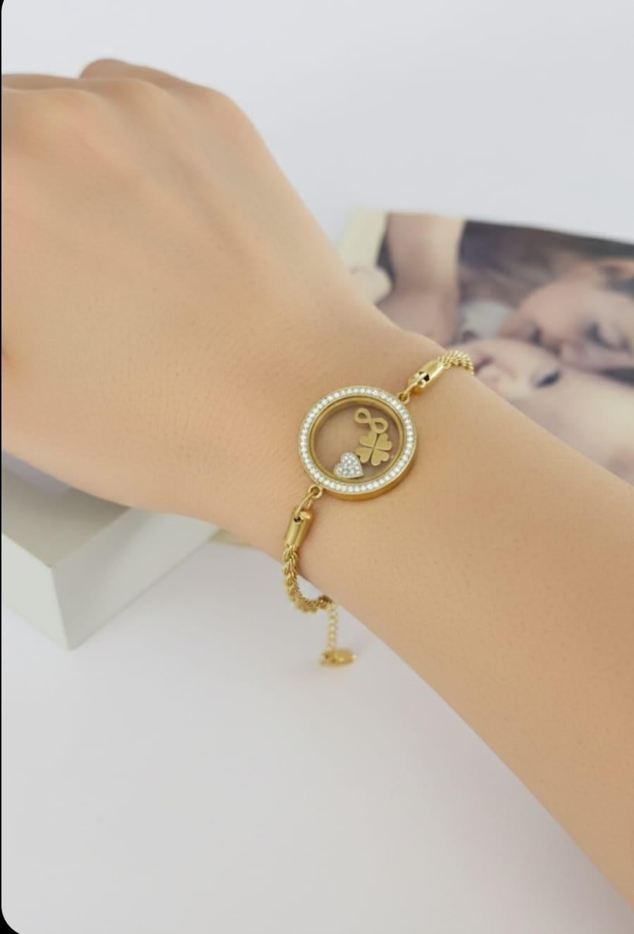 Sns4008026Sones | Altın Kaplama Cam Çelik Bileklik