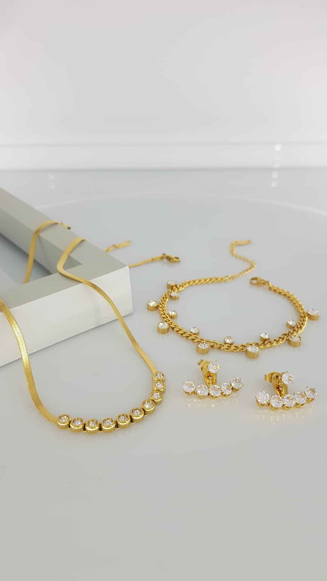 Taşlı Çelik Takı Seti  313Taşlı Çelik Takı Seti  313