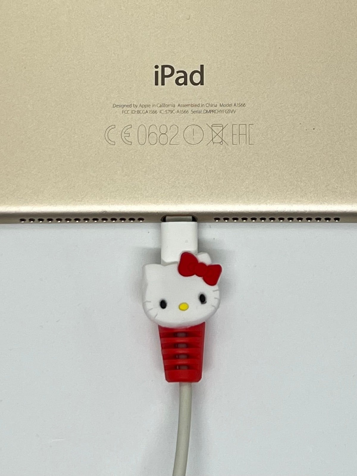 Hello Kitty 3 Temalı Şarj Aleti Kablo Koruyucu 