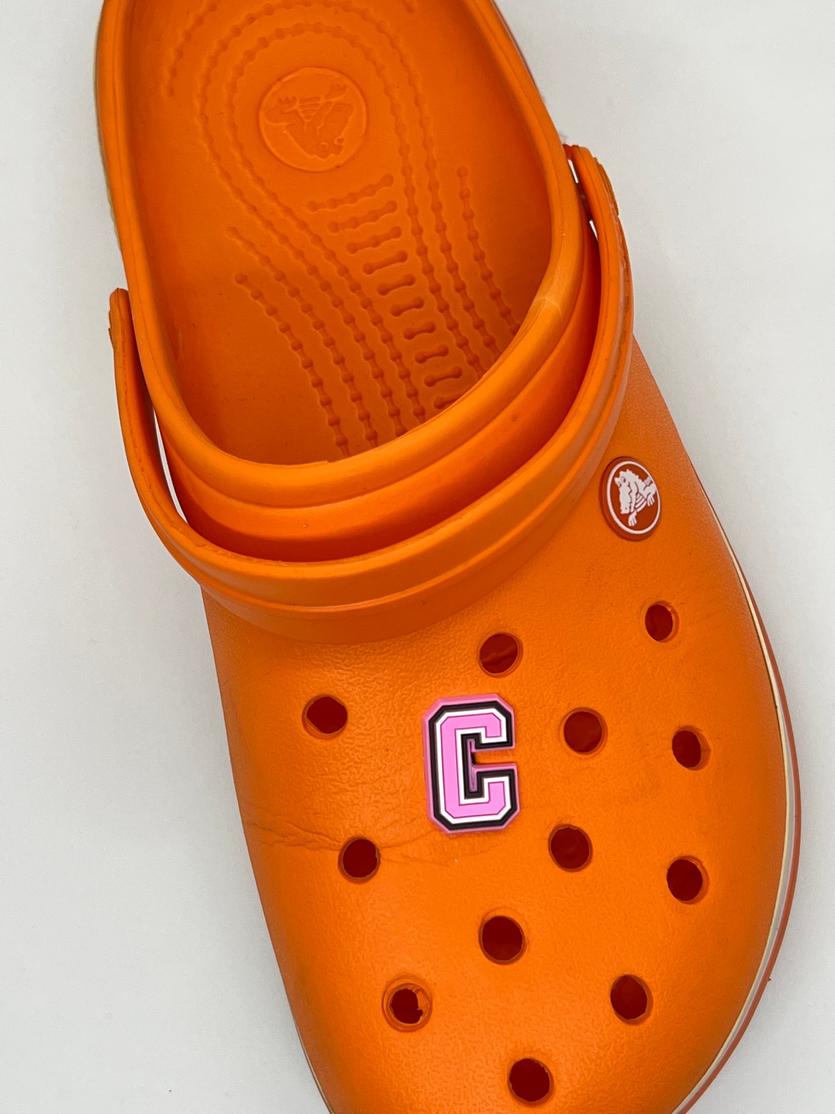 C Harfi Temalı Temalı Jibbitz Crocs Terlik Süsü