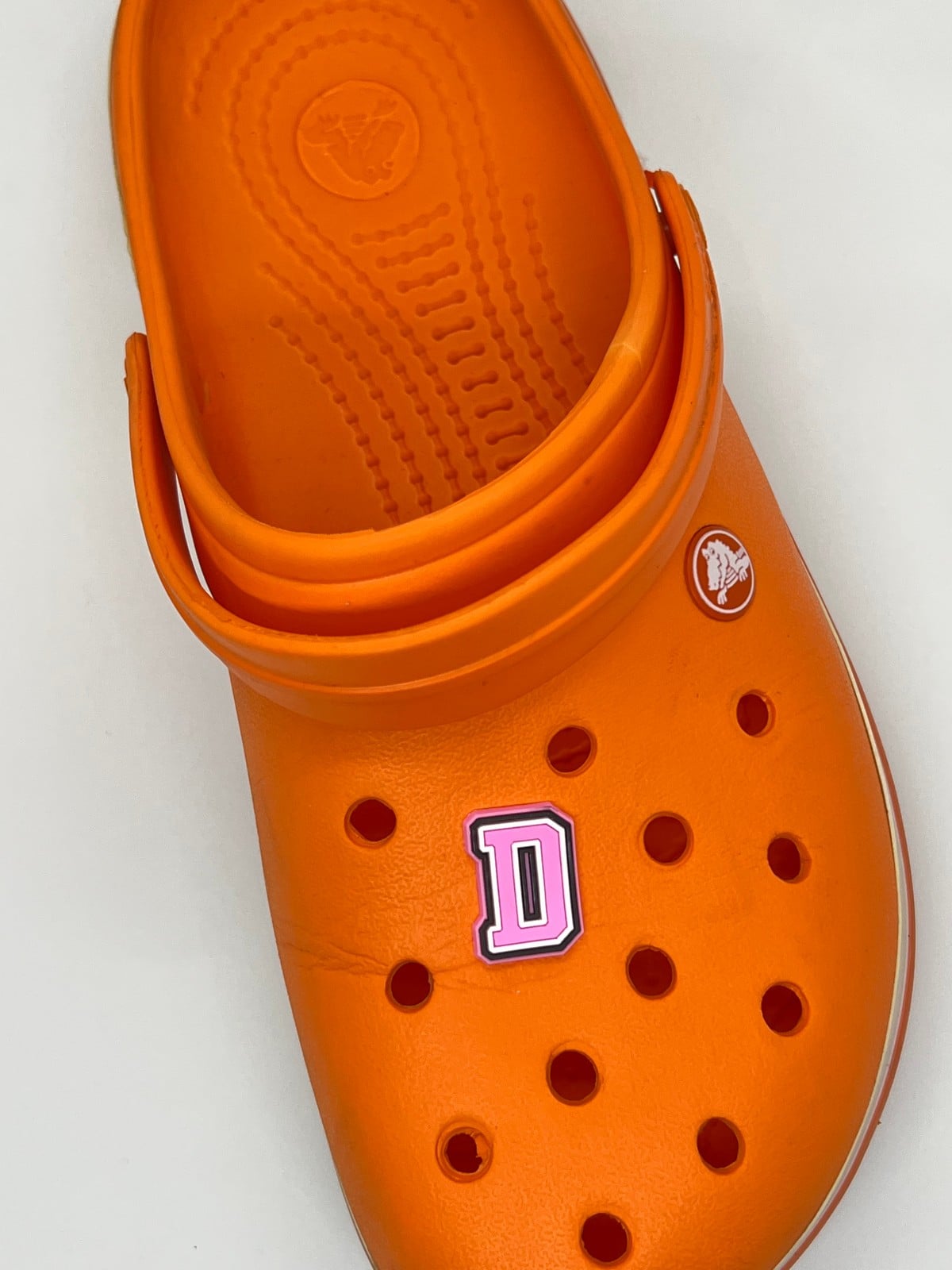 D Harfi Temalı Temalı Jibbitz Crocs Terlik Süsü