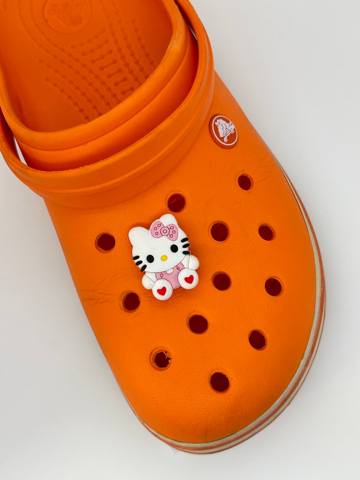 Hello Kitty Temalı Işıklı Jibbitz Terlik Süsü