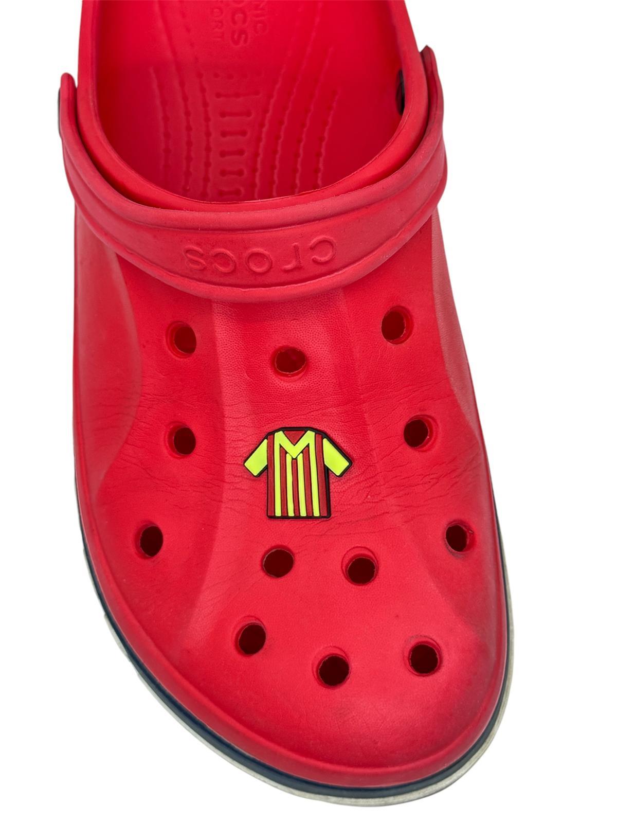 Sarı Kırmızı Forma Temalı Jibbitz Crocs Terlik Süsü