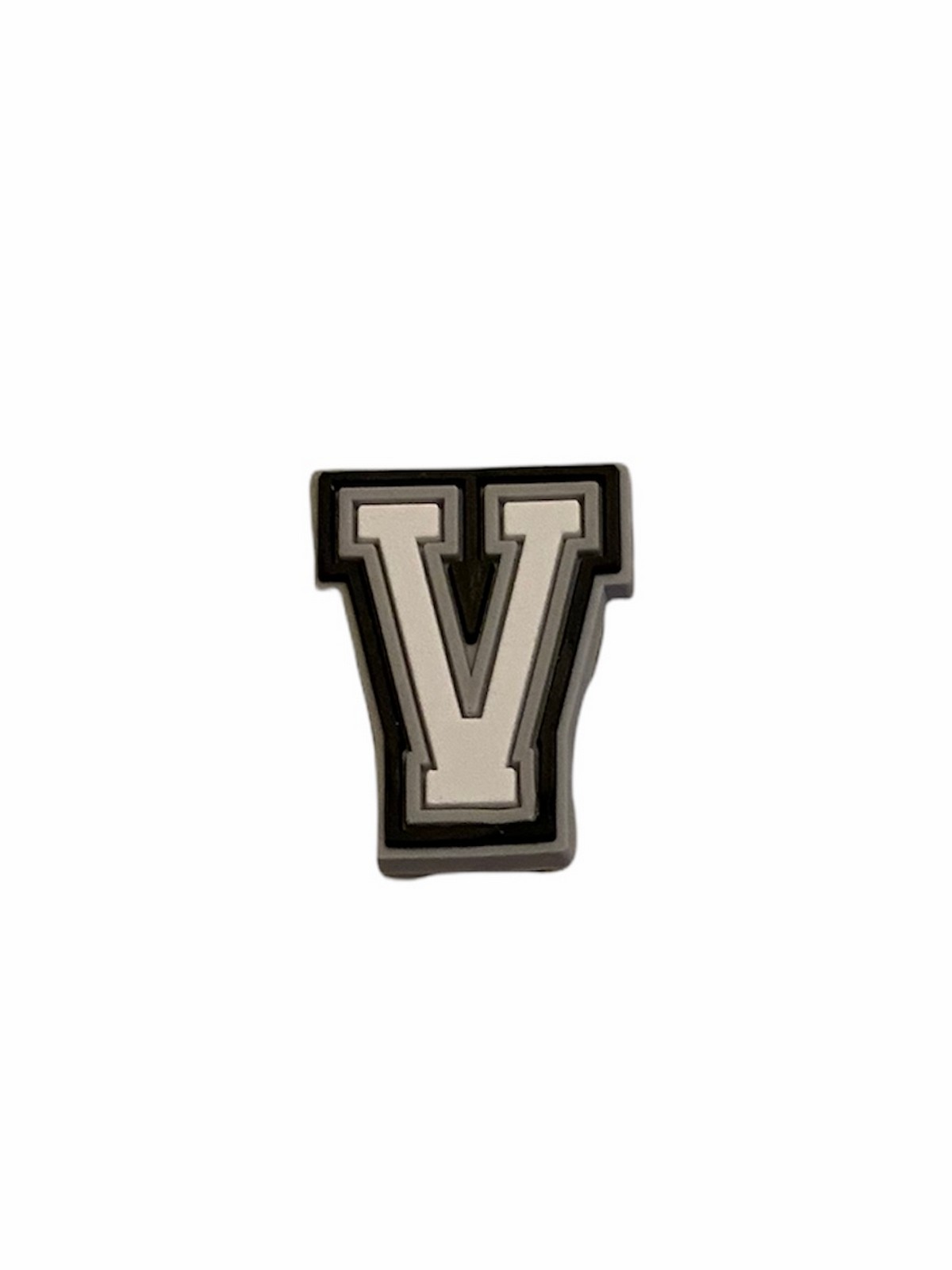 V Harfi Temalı Jibbitz Crocs Terlik Süsü