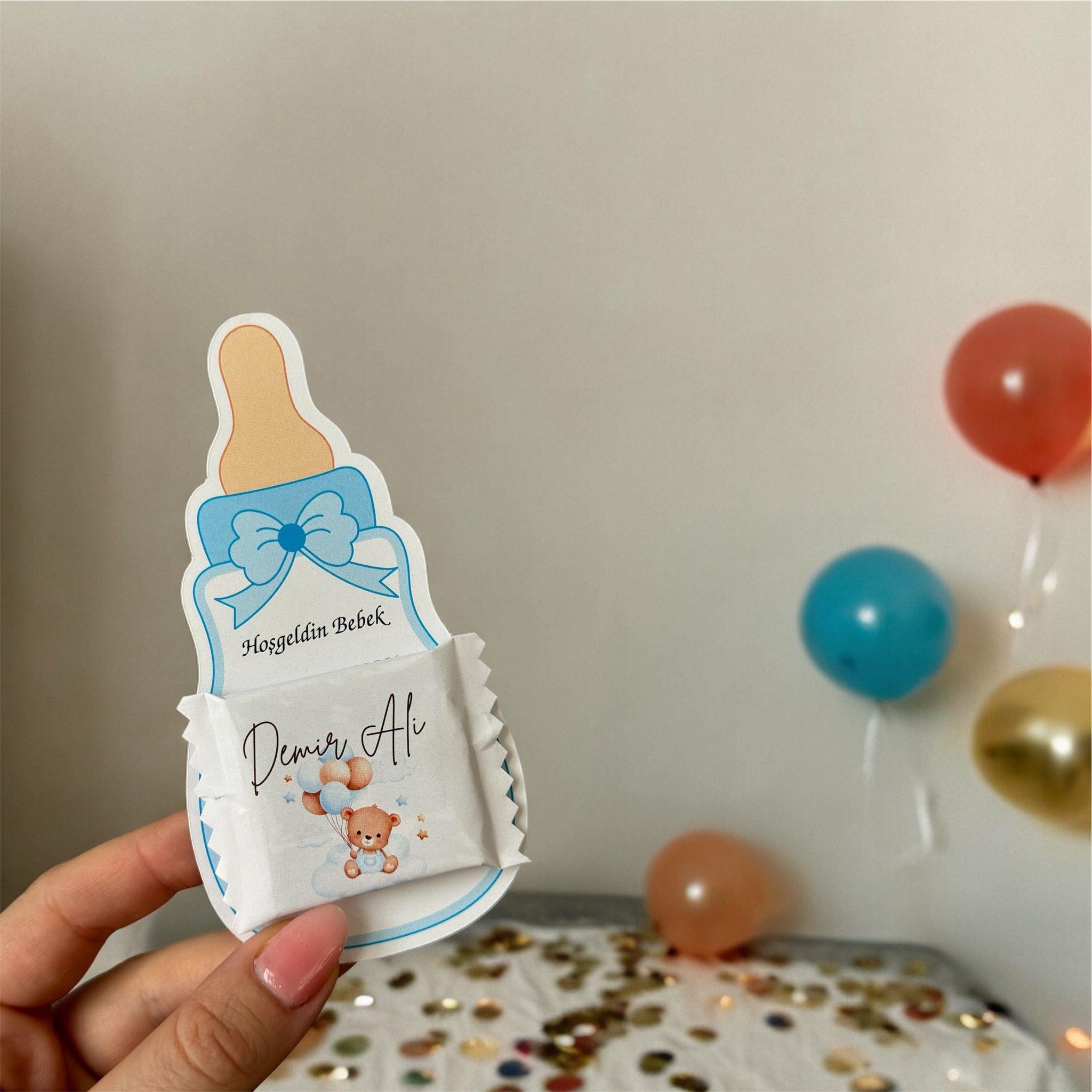 Karton figürlü çikolata
