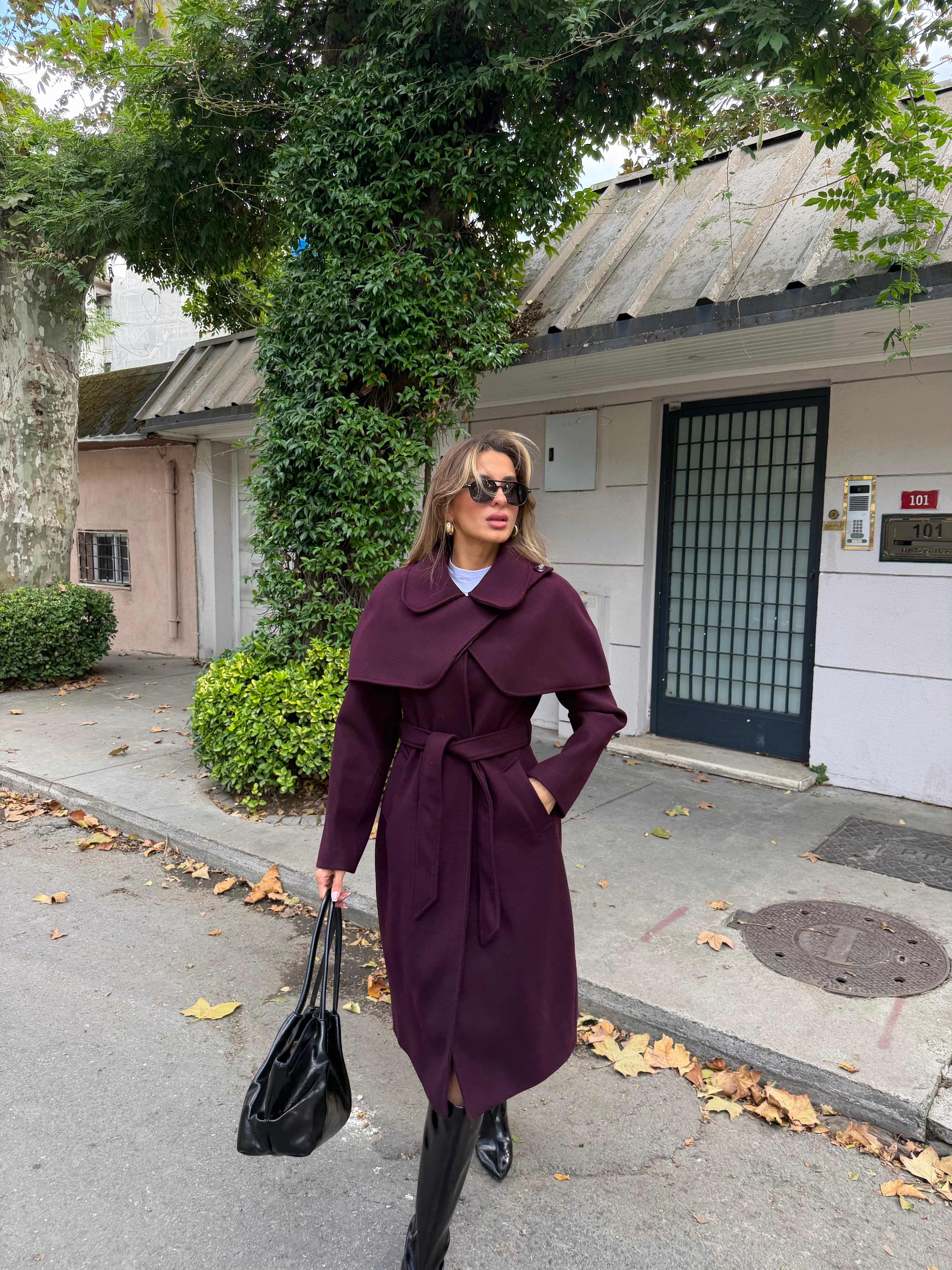 Sophia Seyyar Pelerinli Kaşe Kaban (Mürdüm)