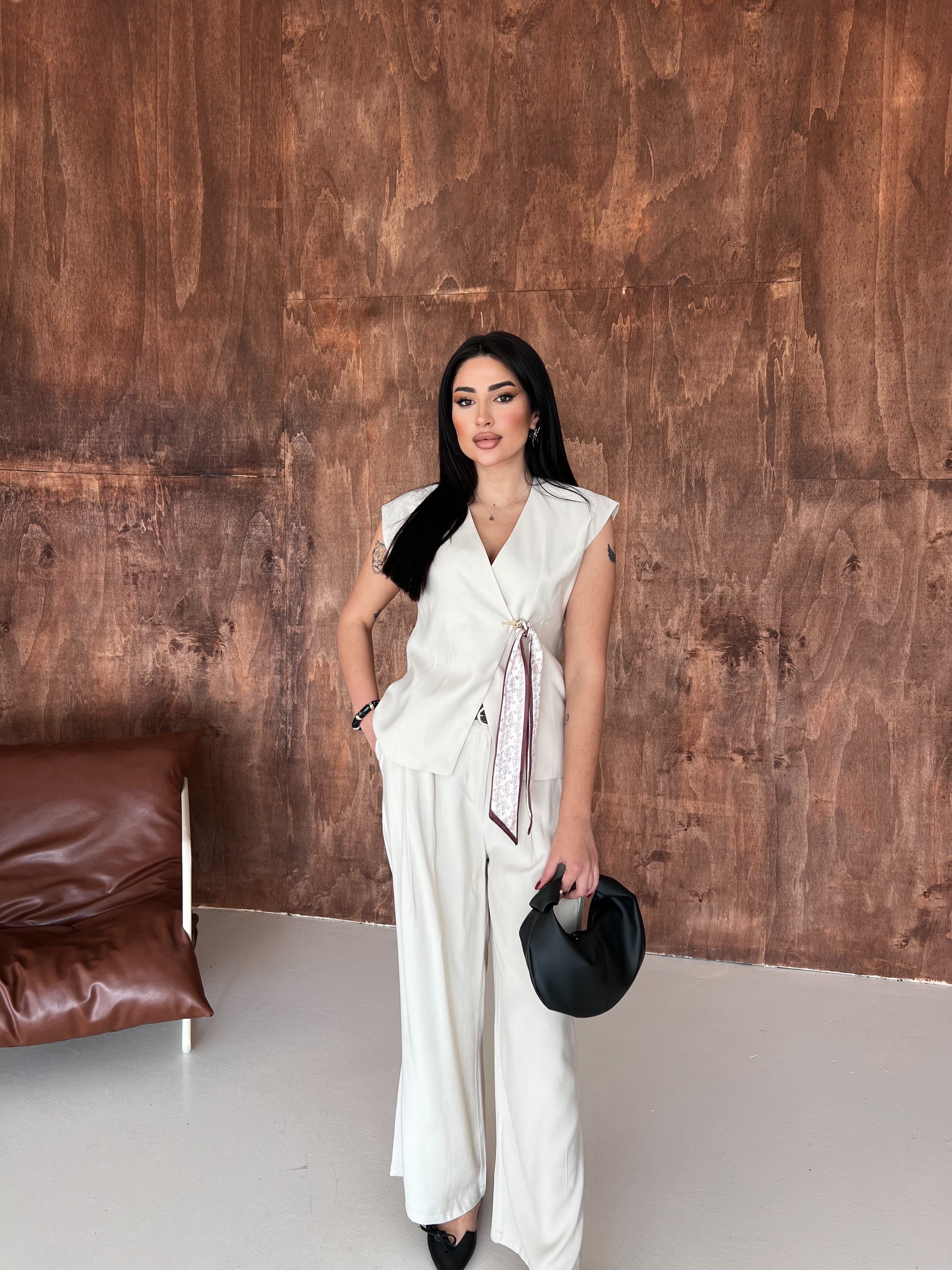 Anna Şal Aksesuarlı Takım Bej