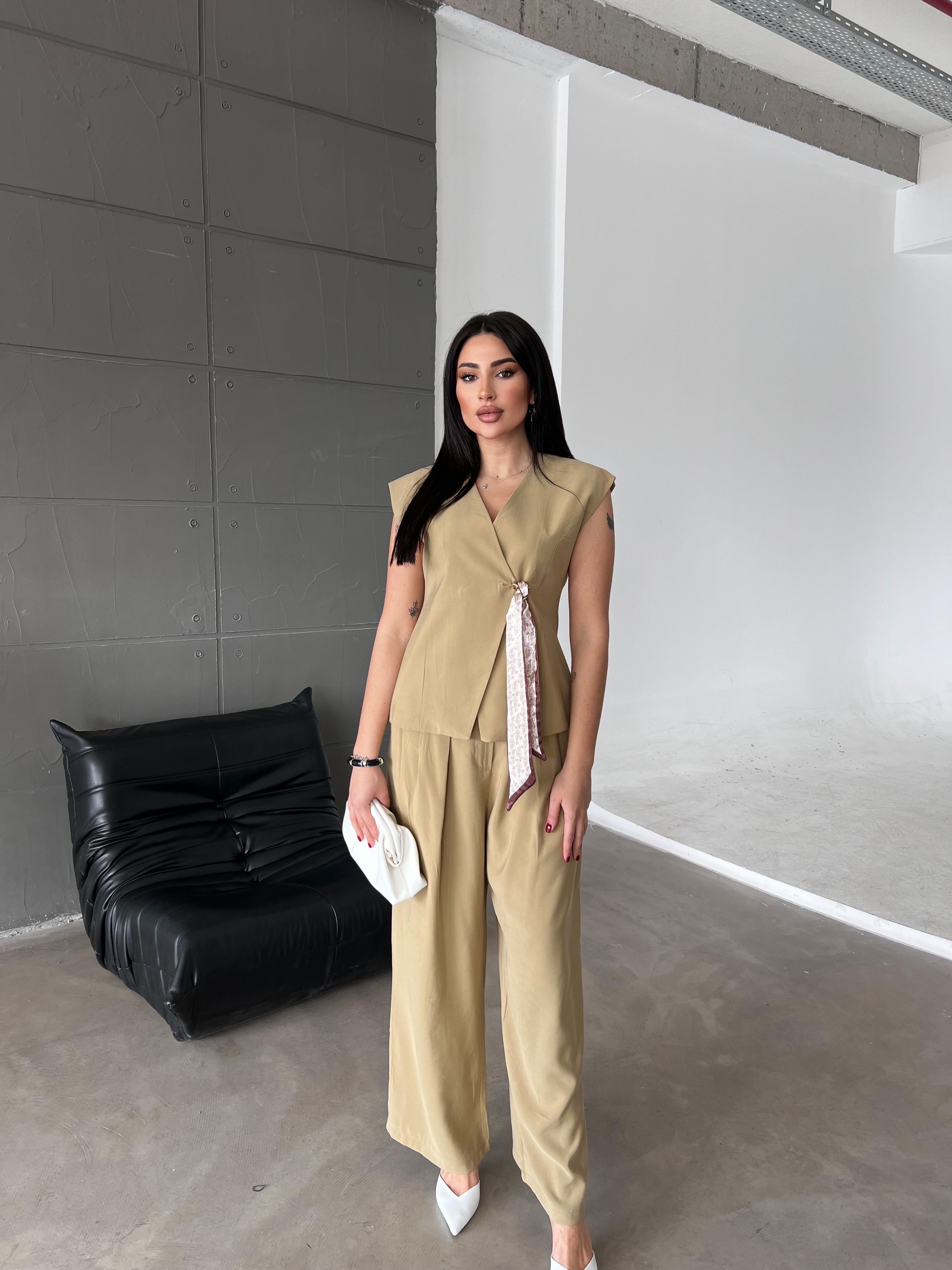 Anna Şal Aksesuarlı Takım Yeşil