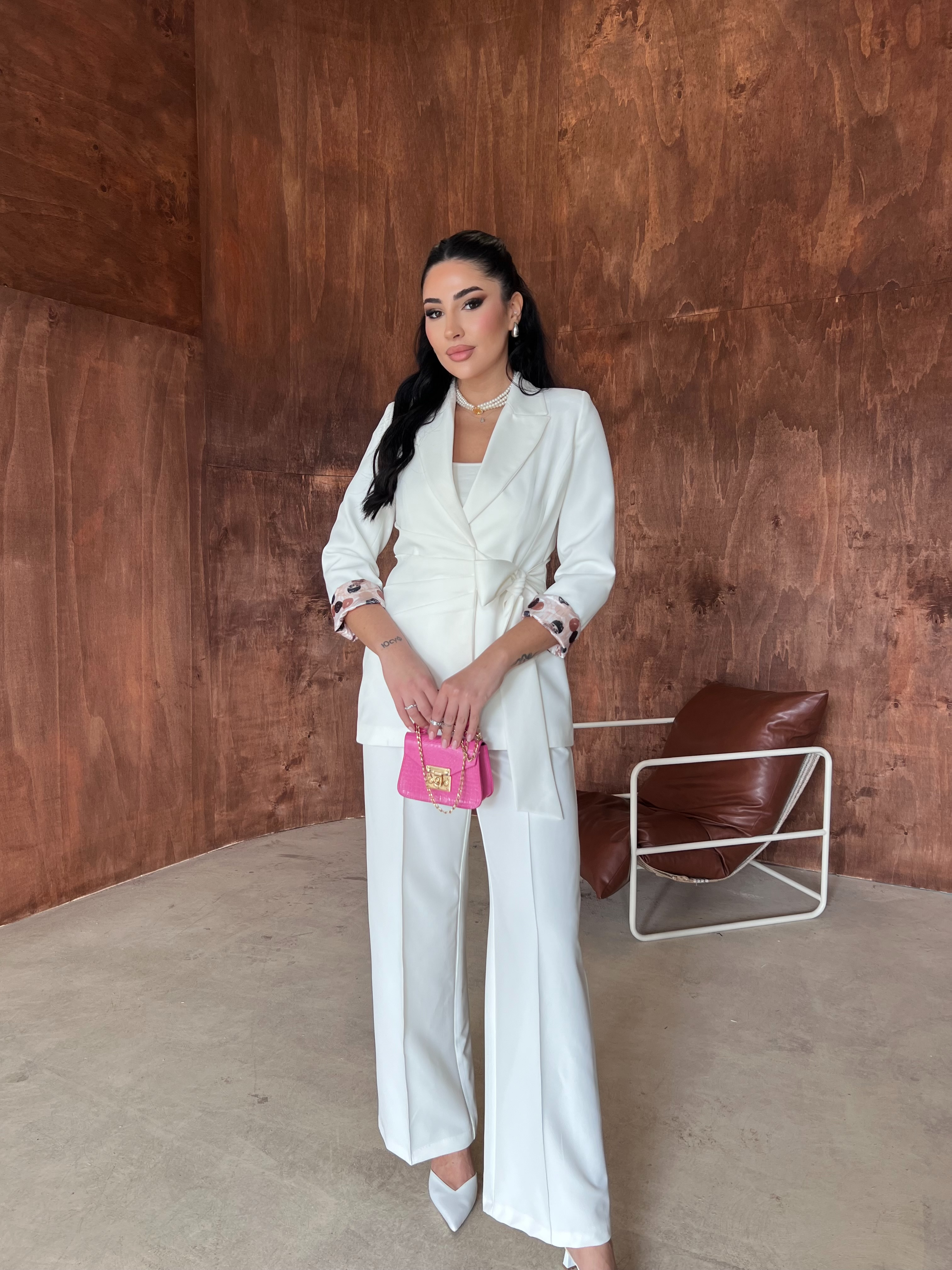 Arina Bel Detaylı Takım Beyaz