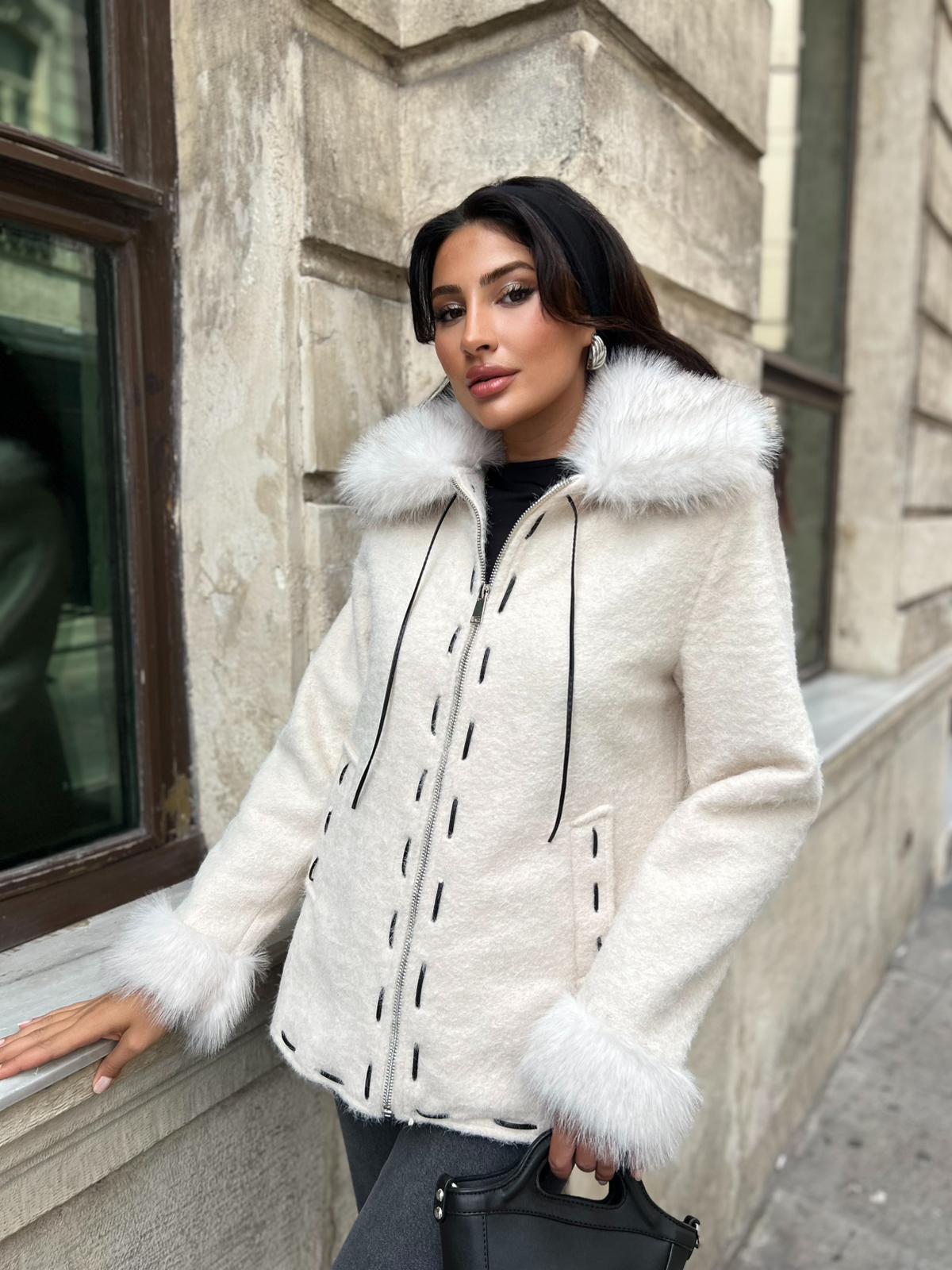 Armoni Biyeli Kaban Beyaz