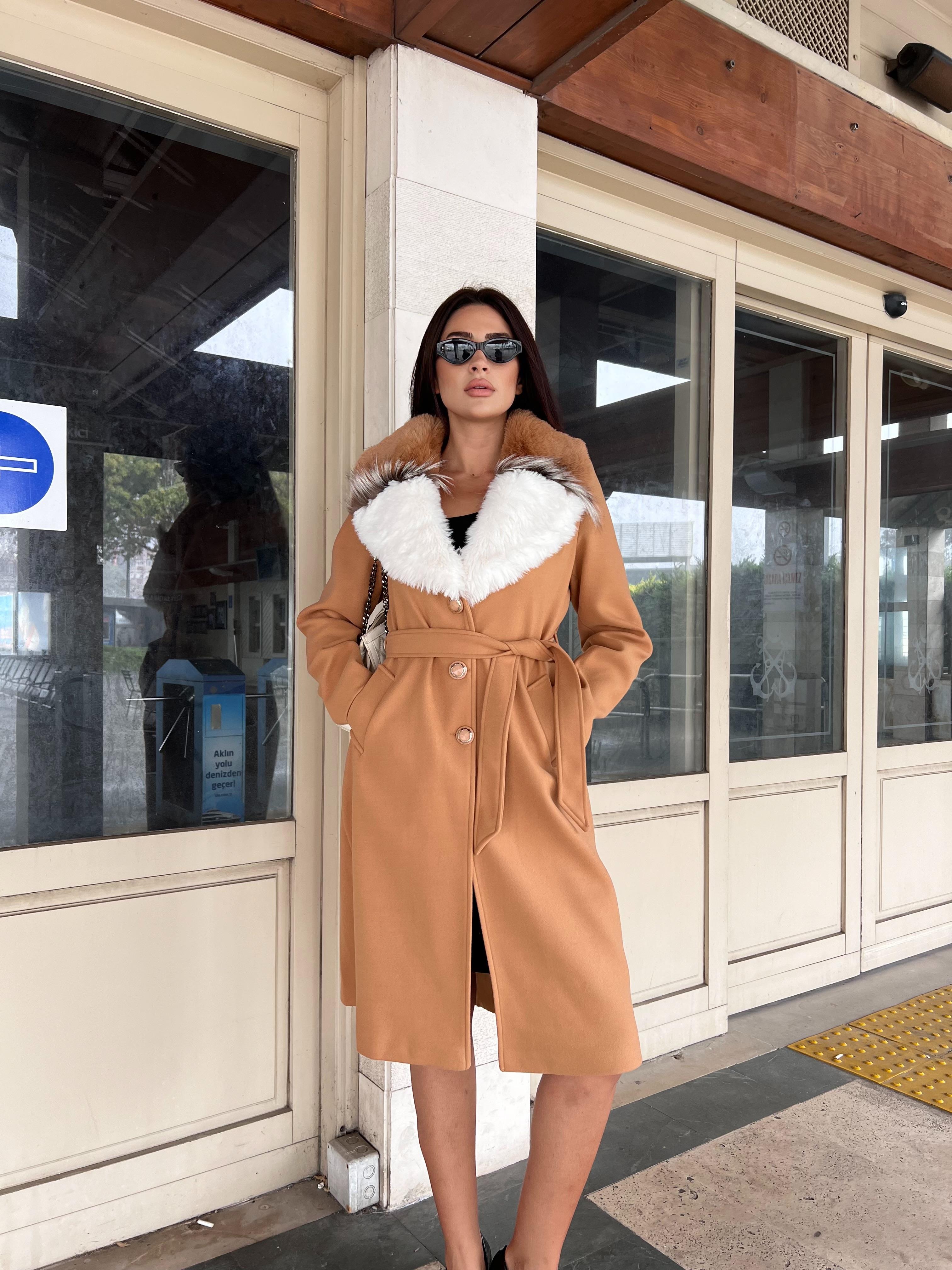 Beaute Kürklü Kaşe Kaban Camel