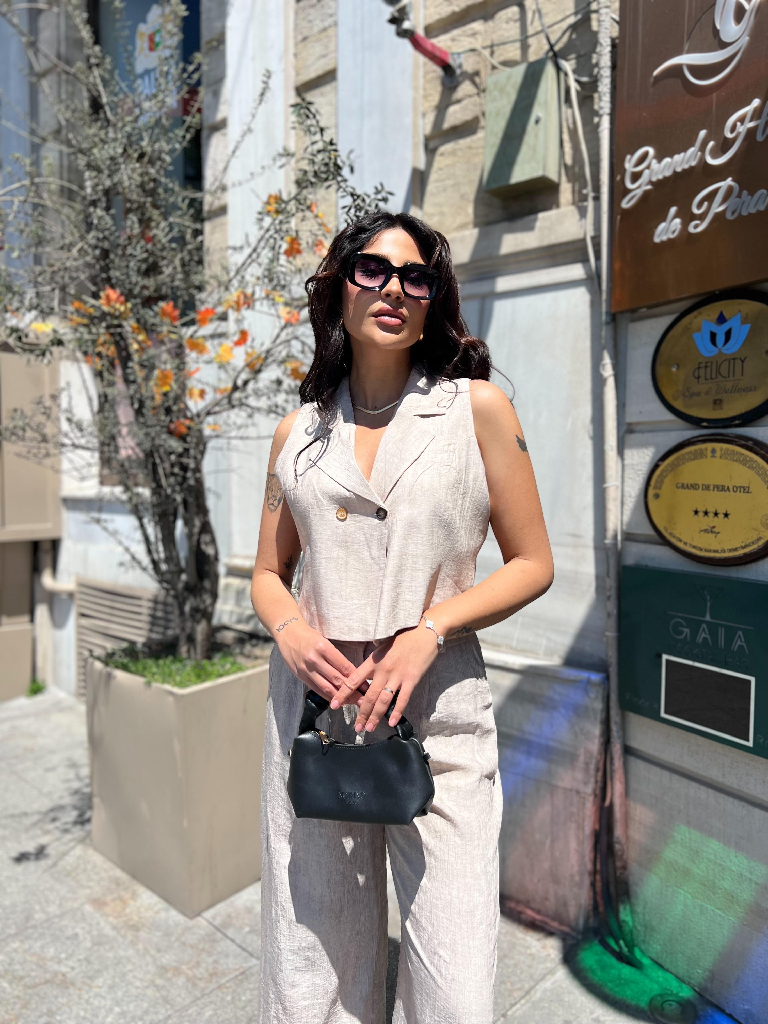 Çilek İkili Takım Bej