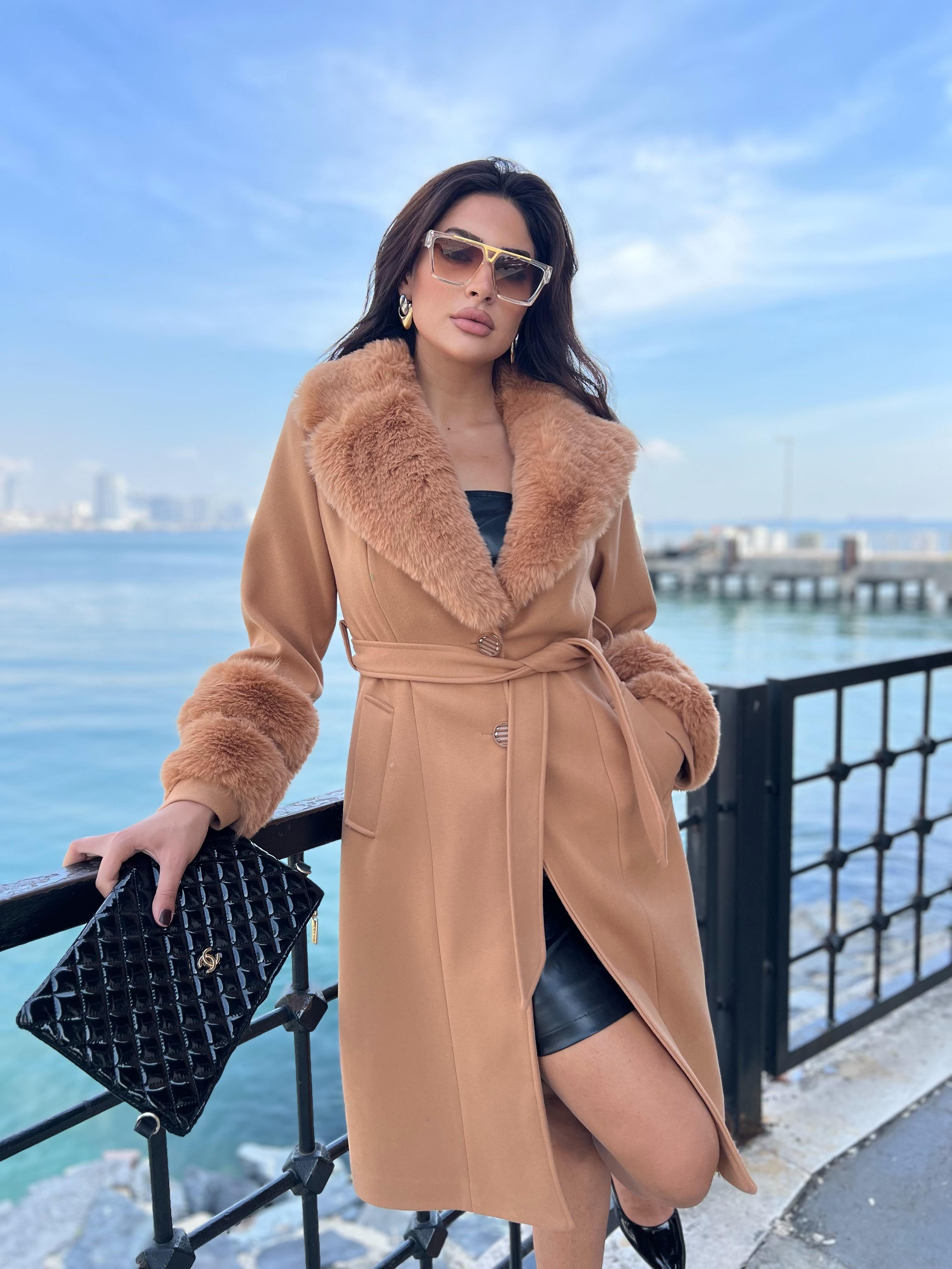 Lisa Kürklü Kaşe Kaban Camel