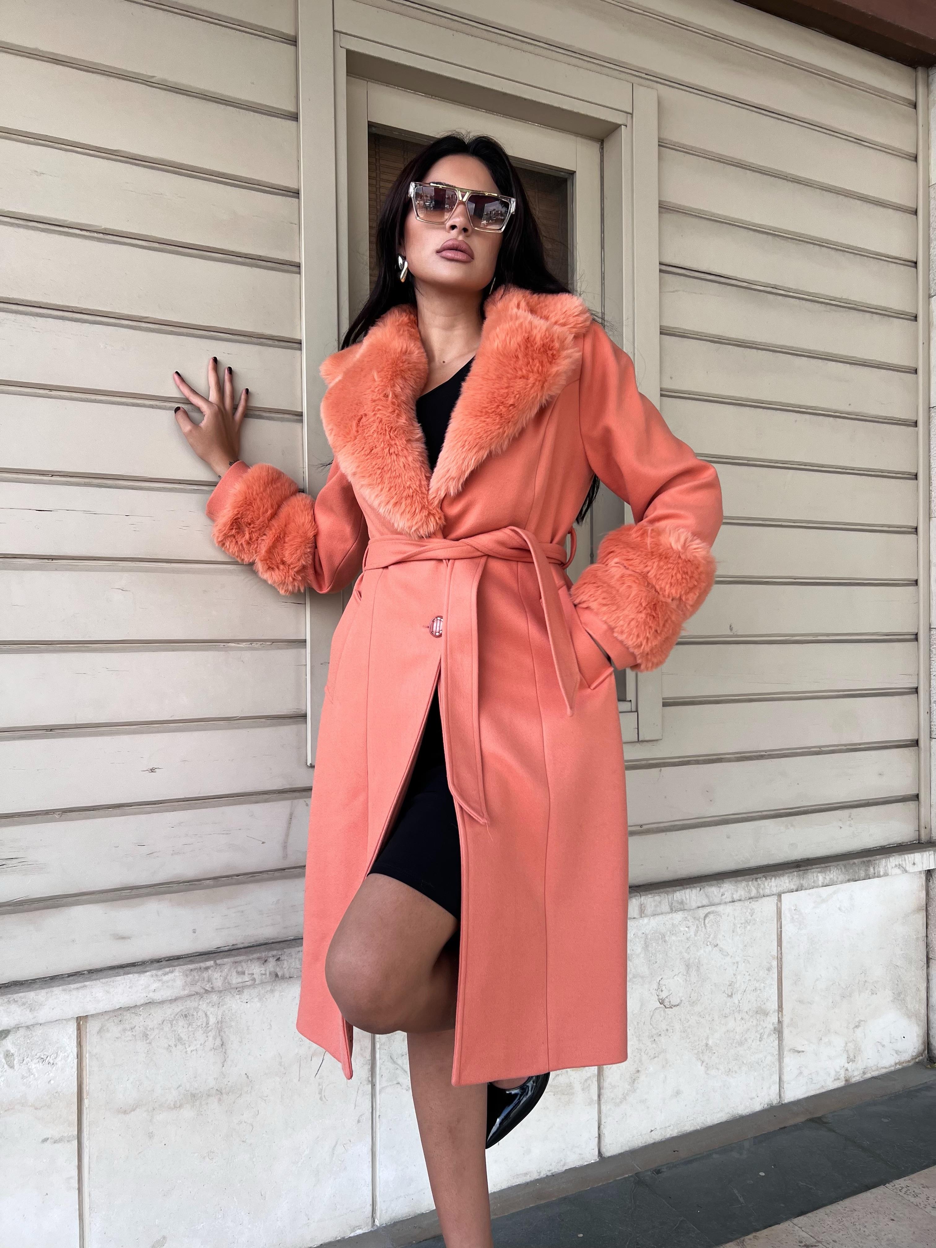 Lisa Kürklü Kaşe Kaban Somon