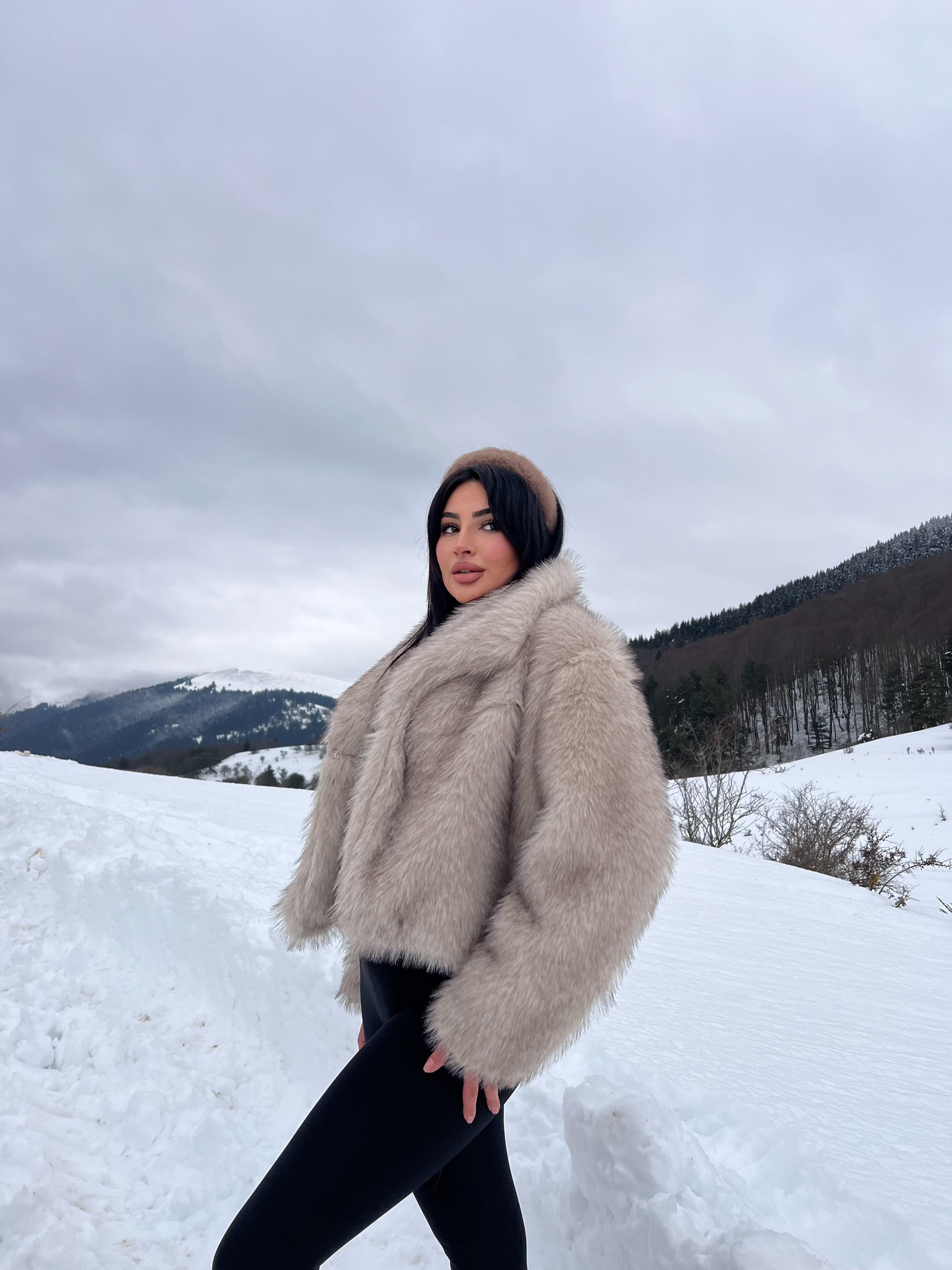 Lolita Kısa Kürk Bej