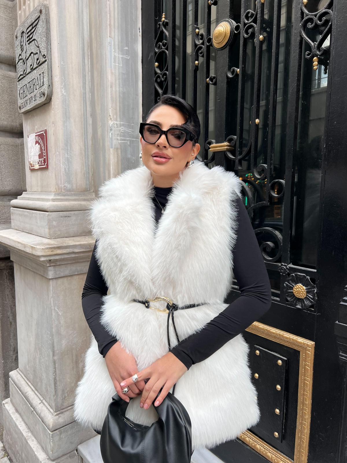 Premium Kürk Yelek Beyaz