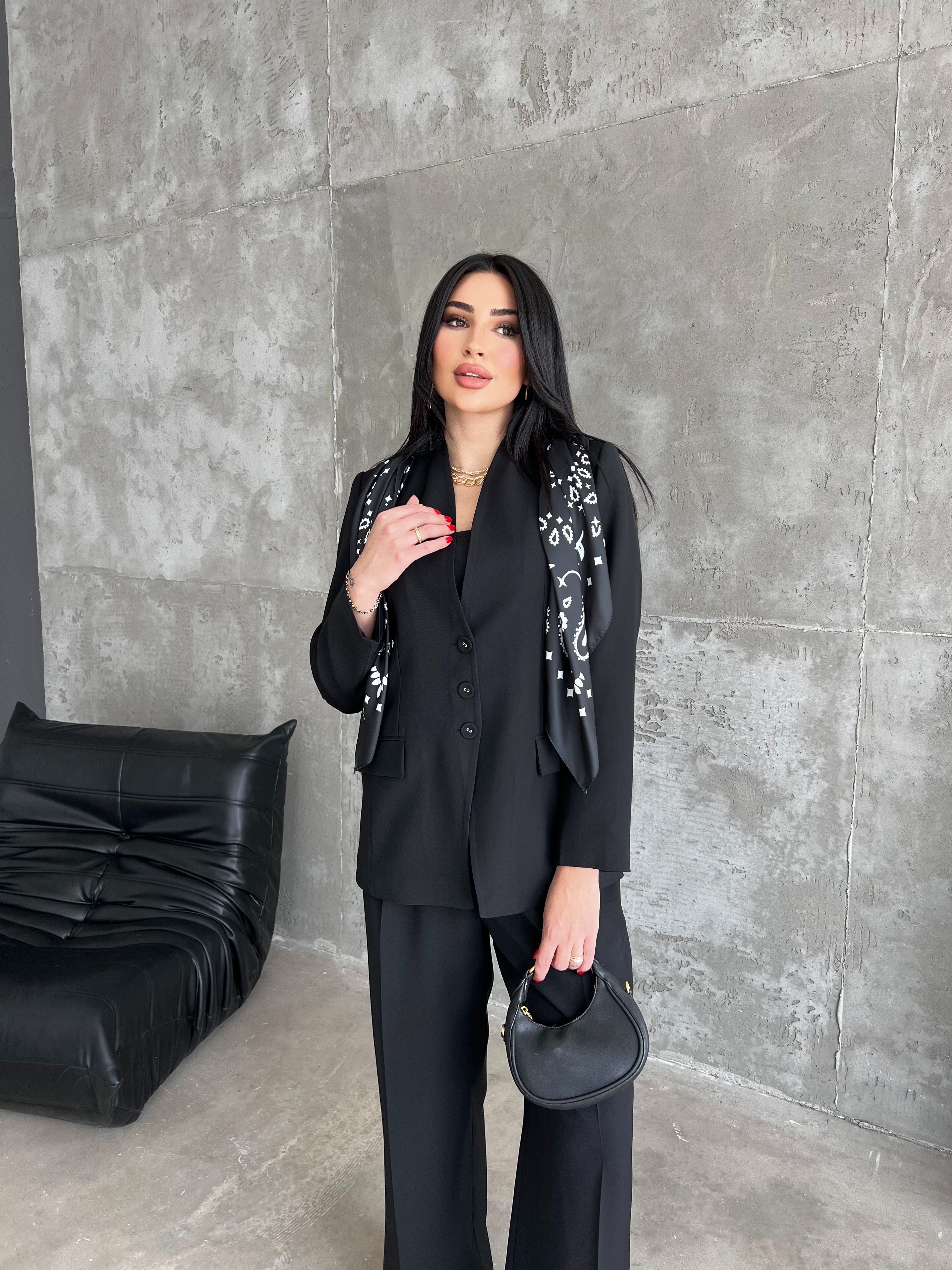 vola şal detaylı ceket takım siyah 