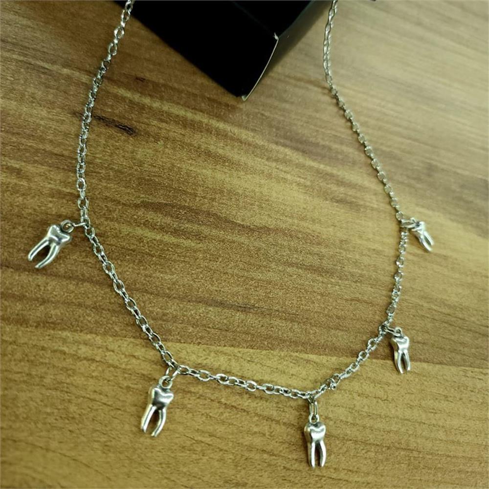5'Li Diş Motifli Kolye