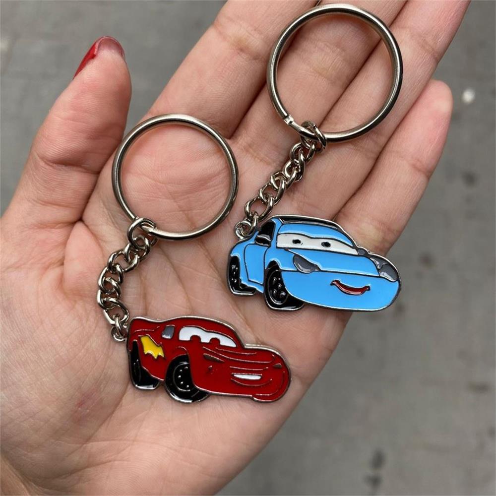 Cars Mcqueen Ve Sally Çift Metal Anahtarlık