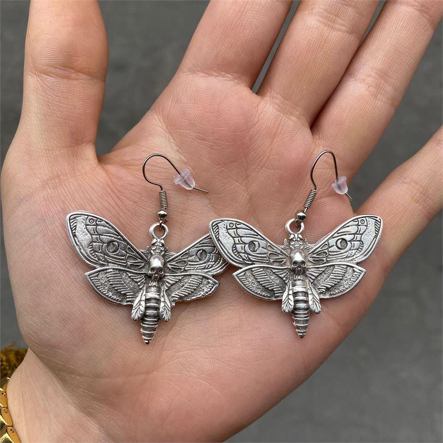 Death Moth Küpe