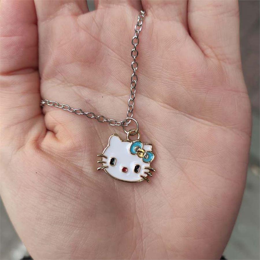 Mavi Tokalı Hello Kitty Face Kolye