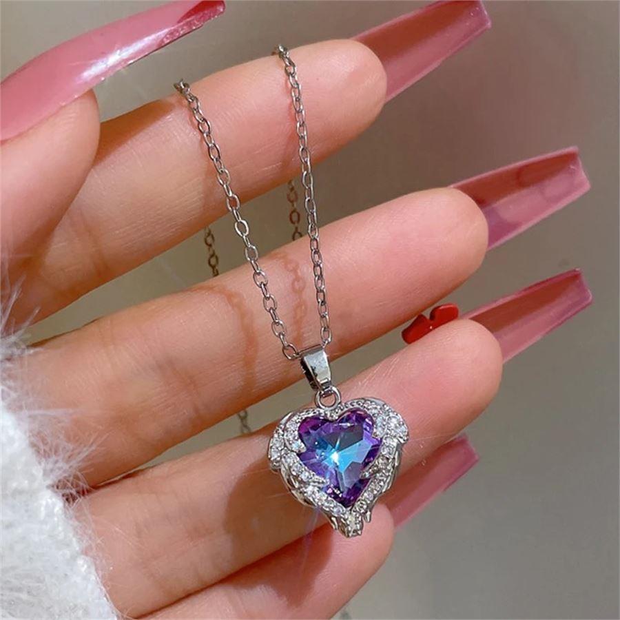 Okyanusun Kalbi Silver Zincirli Kolye 