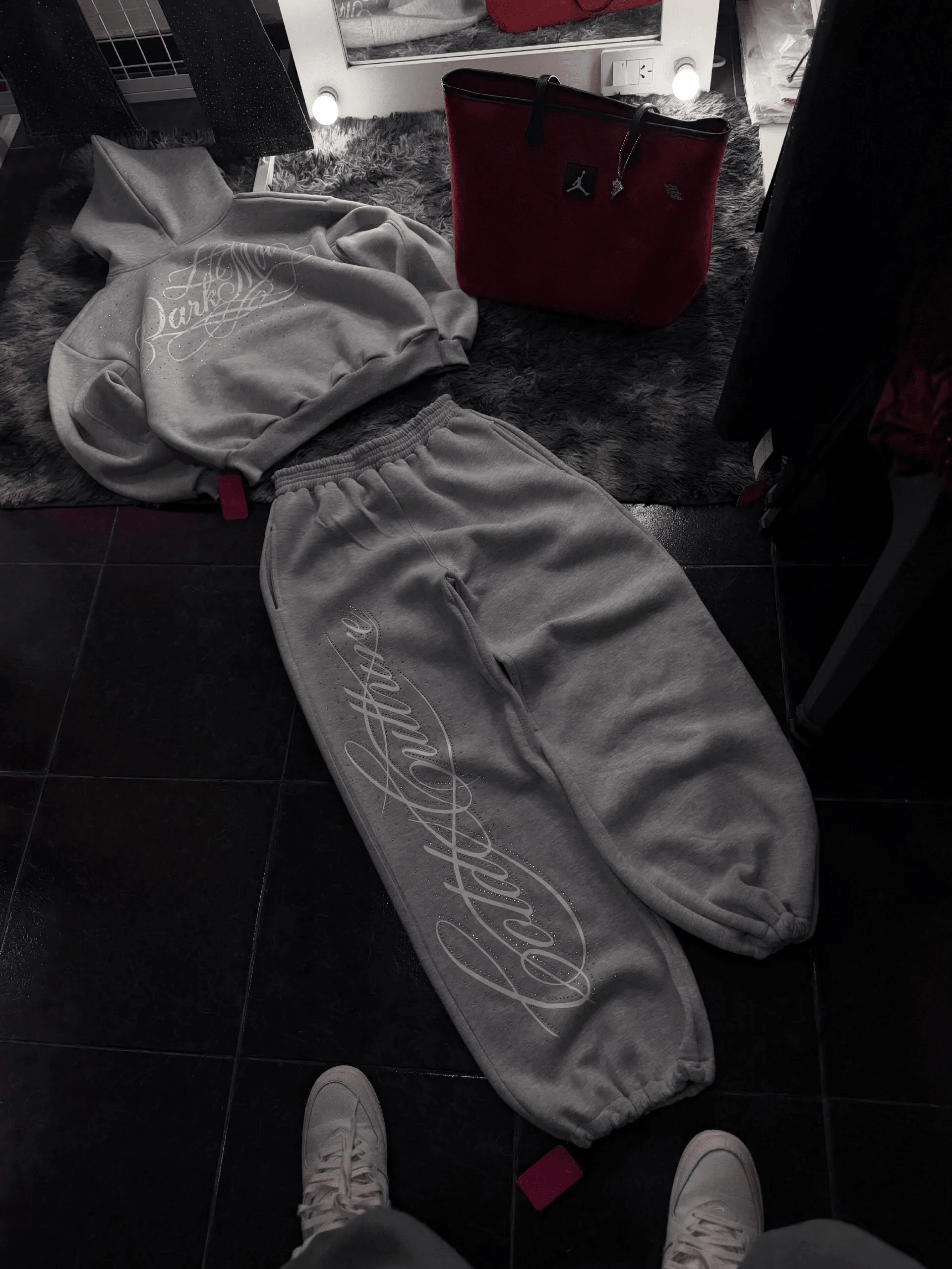 Gri Confidence Detaylı Baggy Unisex Eşofman Takımı