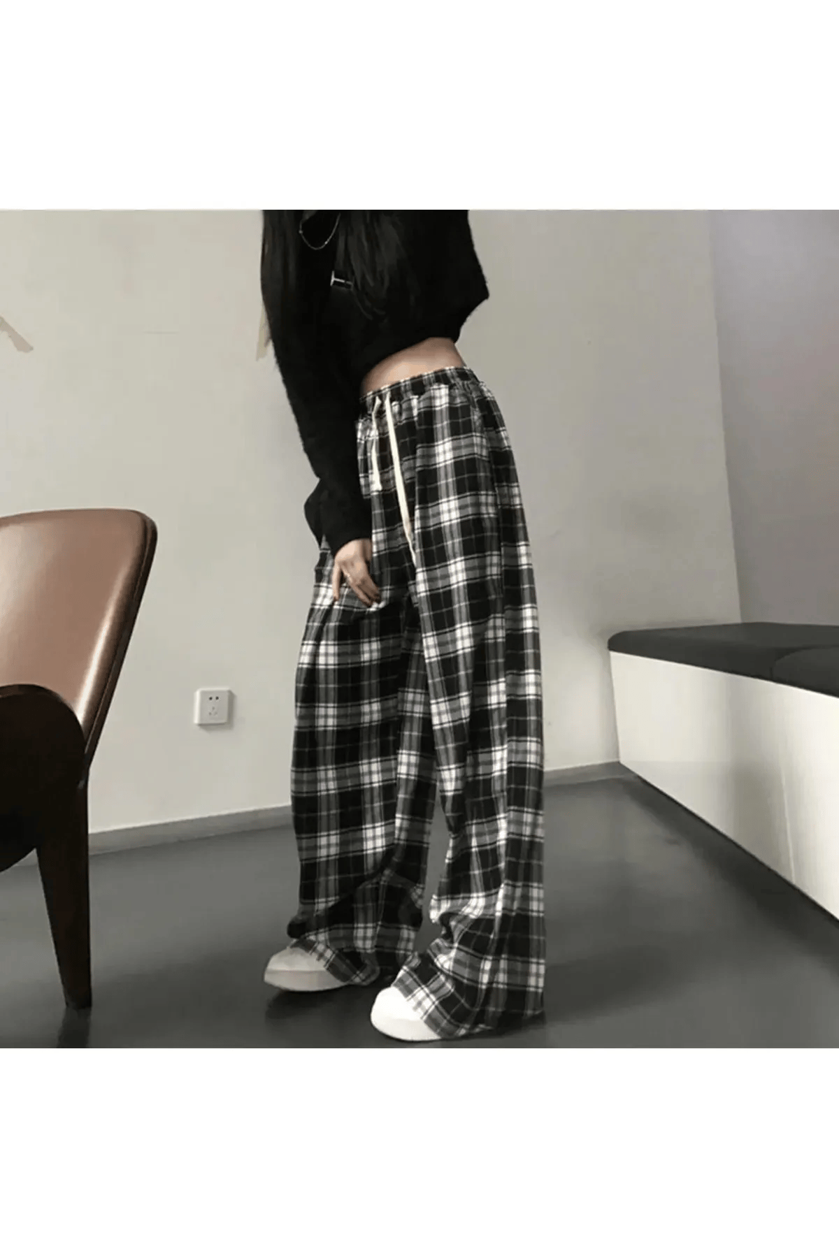Siyah Beyaz Detay Bol Oversize Eşofman Altı