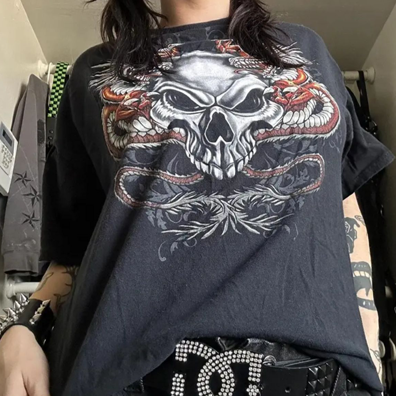 Siyah Dragon Skull Gothic Cyber Grunge Unisex T-shirt