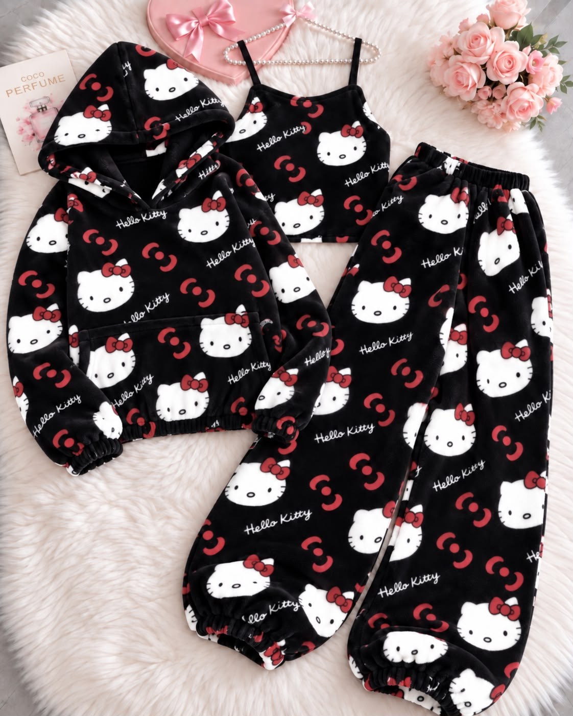 Siyah Hello Kitty Cloudy 3'lü Peluş Sweatli Takım