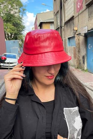 Kırmızı Suni Deri Unisex Bucket Şapka